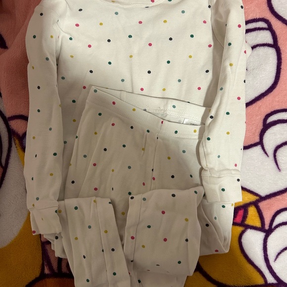 GAP toddler PJ’s - Picture 3 of 7